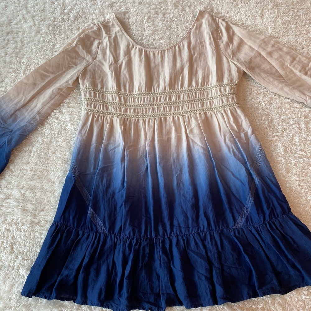 Beautiful OMBRÉ long sleeve dress!